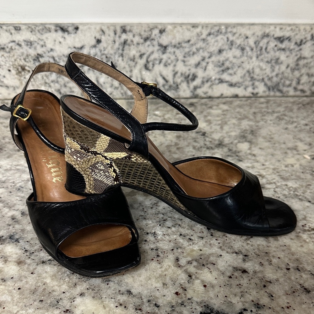 Martinique Black and Tan Wedge Sandals